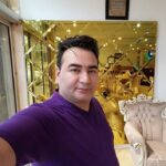 آرش اکبری