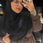 نرگس فولادیان