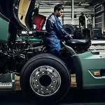 کلینیک تخصصی کامیون علی اکبری(خانه آیسیو ایران)