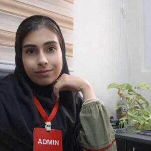 سارا نصراللهی