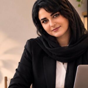 شبنم حسینی